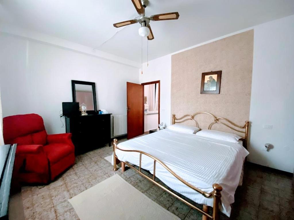Casa Isma Apartment เชชินา ภายนอก รูปภาพ